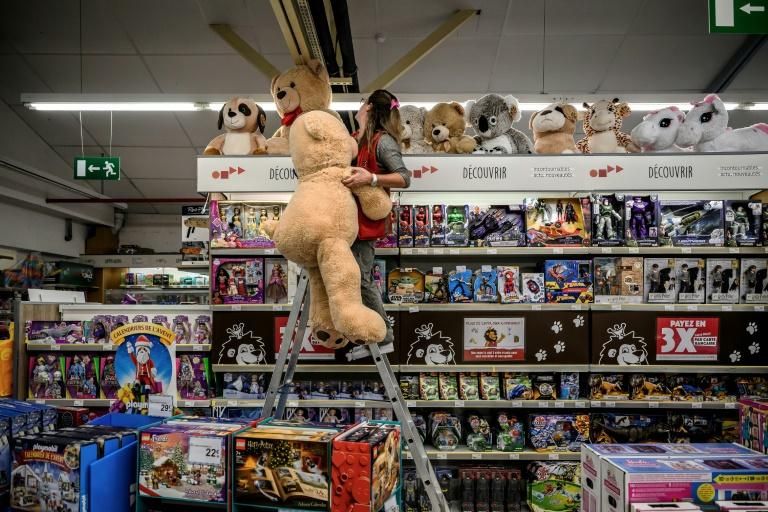 Les magasins de jouets se lancent sur le marché de l